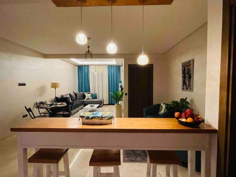 Appartement Luxueux Au Centre De Marrakech มาร์ราเกช ภายนอก รูปภาพ
